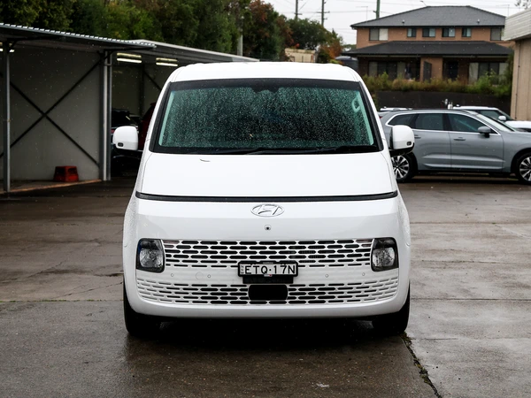 2021 Hyundai Staria Load Automatic Diesel