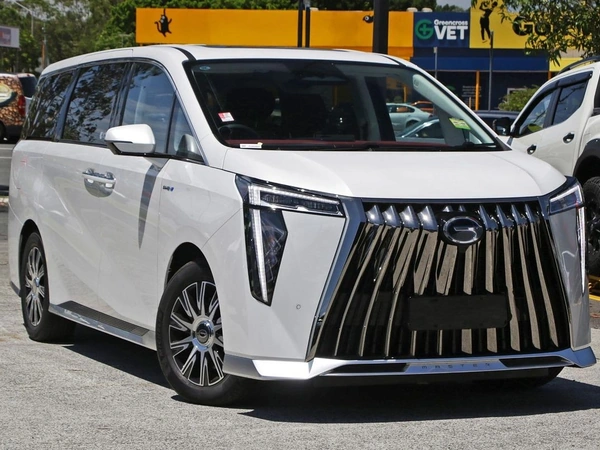 2025 GAC M8 PHEV Premium Automatic Front Wheel Drive