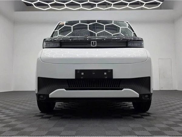 2026 Farizon SuperVan White Van Electric Automatic