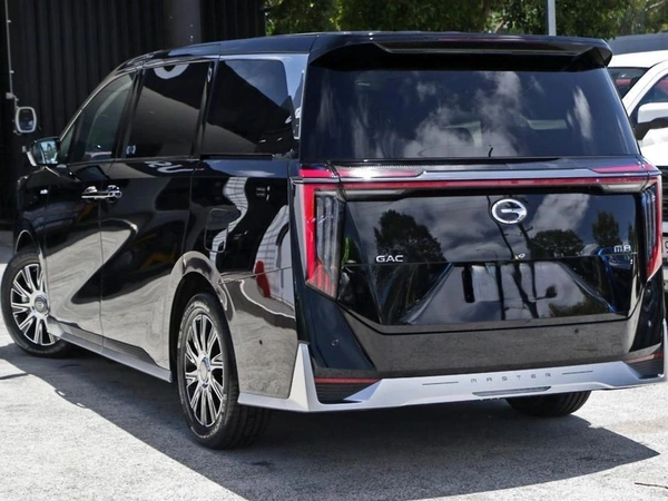 2025 GAC M8 PHEV Luxury Automatic Front Wheel Drive