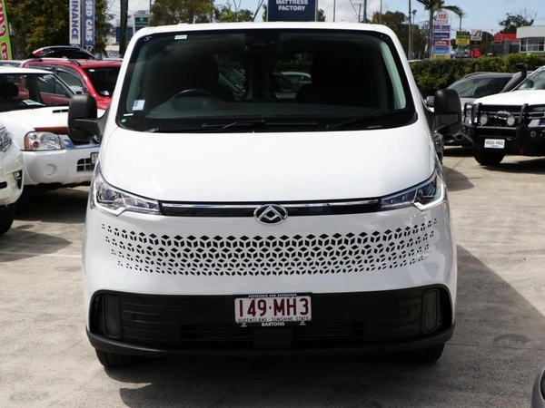 2024 Ldv Deliver 7 White Van Turbo Diesel Automatic
