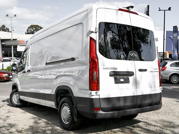 2026 Ldv Deliver 9 LWB Mid Roof Turbo Diesel Automatic