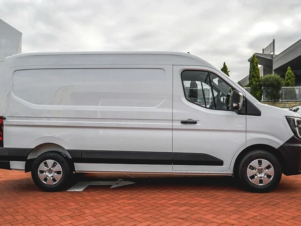 2026 Renault Master XDD Turbo Diesel Automatic