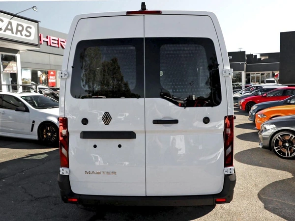 2026 Renault Master XDD Diesel Turbo Manual Transmission