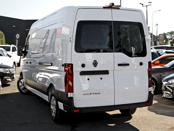 2026 Renault Master XDD Diesel Turbo Manual Transmission