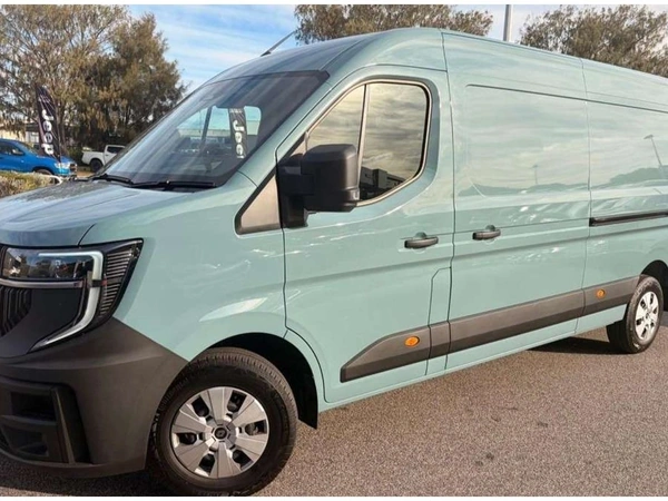 2026 Renault Master XDD Turbo Diesel Manual 6-Speed