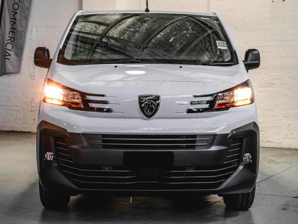 2025 Peugeot Expert Pro K0 Automatic