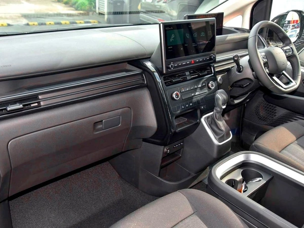 2026 Hyundai Staria Load US4.V4 Turbo Diesel Manual