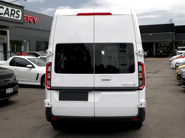 2026 Farizon SuperVan LWB High Roof Electric Manual