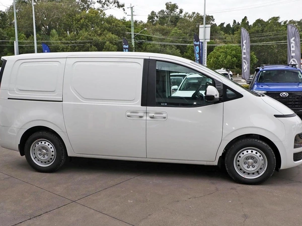 2026 Hyundai Staria Load Hybrid US4.V4 Automatic