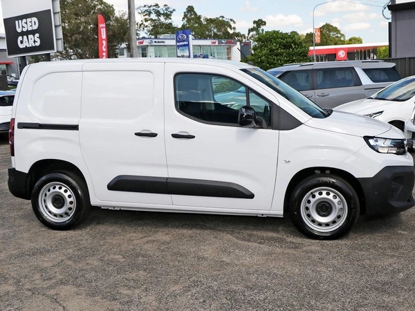 2025 Peugeot Partner Pro K9 Automatic Petrol