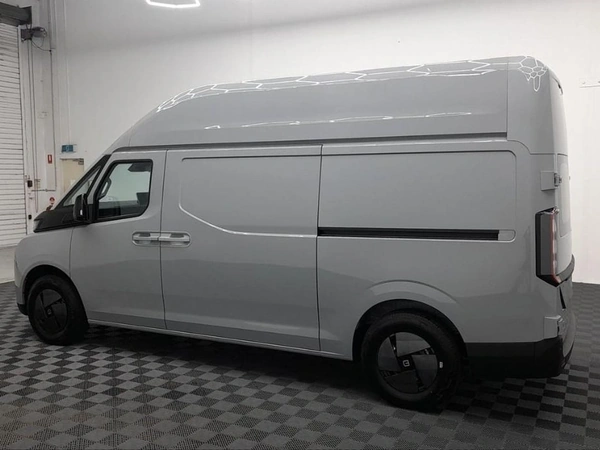 2026 Farizon SuperVan LWB High Roof Electric Manual