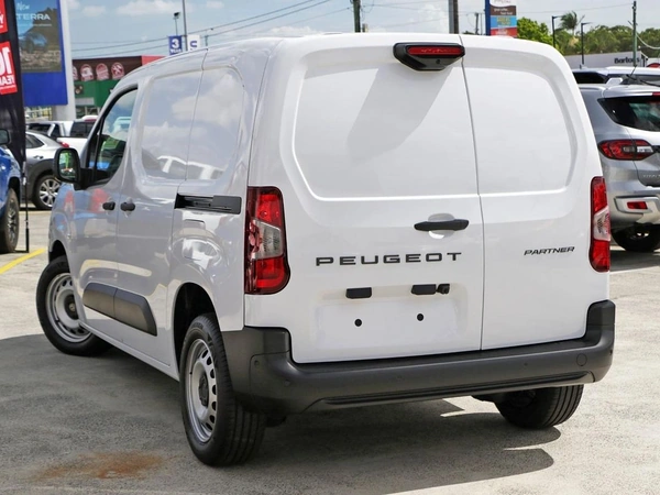 2025 Peugeot Partner Pro K9 Petrol Manual