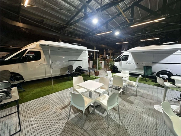 2026 Farizon SuperVan LWB High Roof Electric Manual