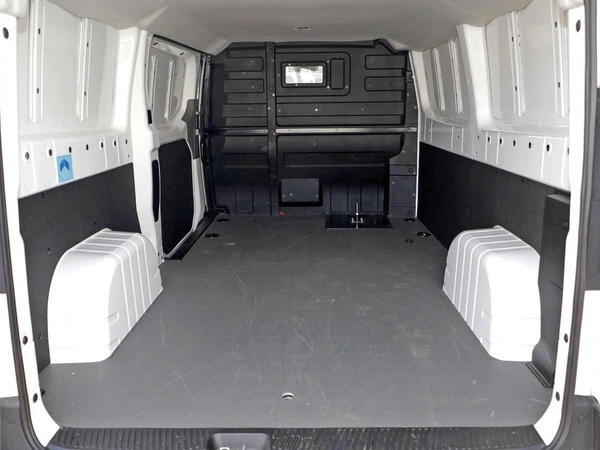 2026 Farizon SuperVan LWB High Roof Electric Semi-Automatic