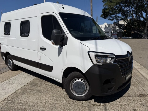 2021 Renault Master Pro Turbo Diesel Automatic FWD