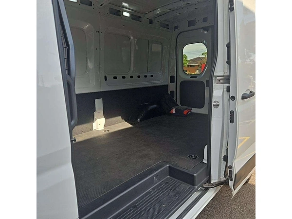 2023 Ldv Deliver 9 LWB Mid Roof Turbo Diesel Manual