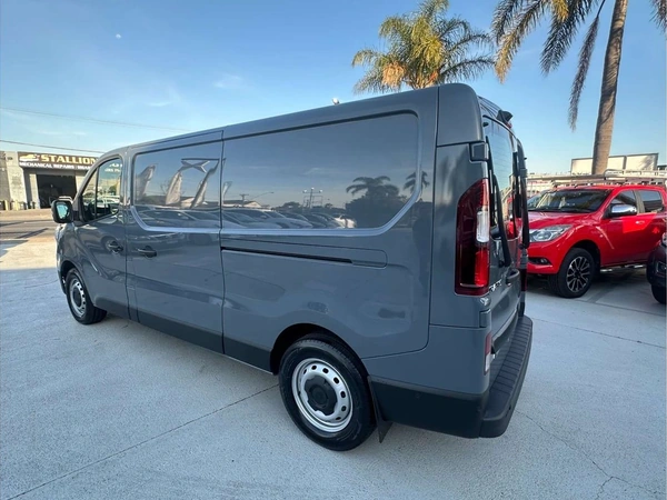 2026 Renault Trafic Premium Turbo Diesel Automatic