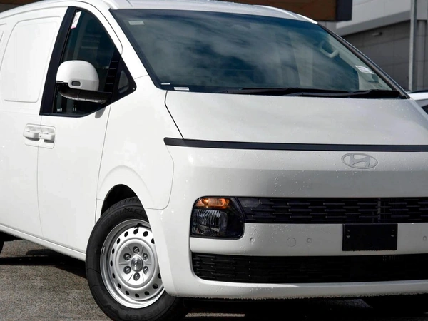 2026 Hyundai Staria Load Auto MY27 Front Wheel Drive