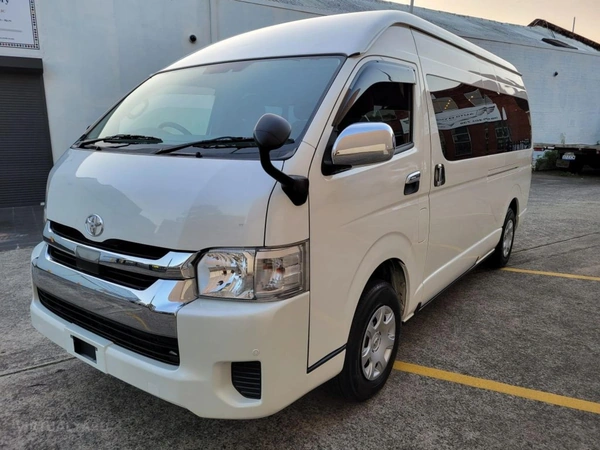 2017 Toyota Hiace TRH229 4WD Highroof Grand Cabin Automatic