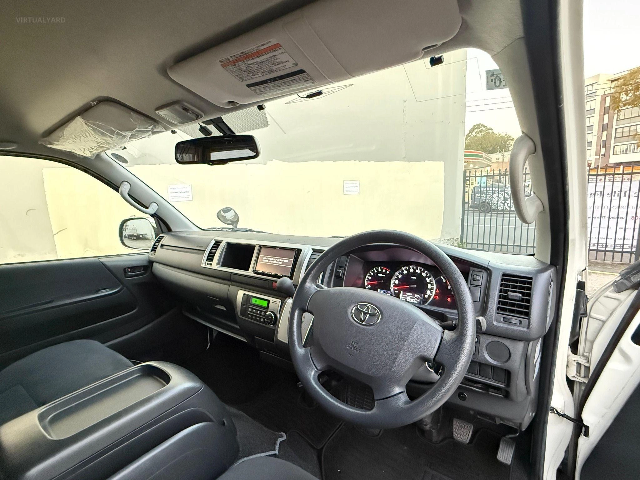 Photo 10