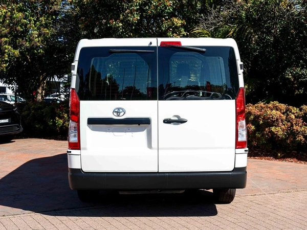 2023 Toyota Hiace GDH300R Turbo Diesel Automatic