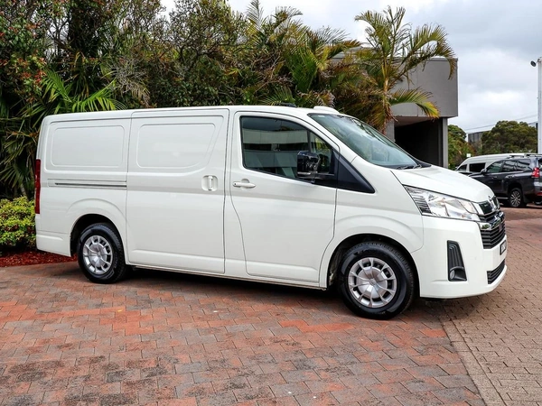 2025 Toyota Hiace GDH300R Turbo Diesel Manual RWD