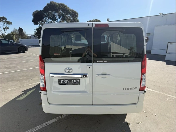 2025 Toyota Hiace GDH300R Turbo Diesel Automatic RWD