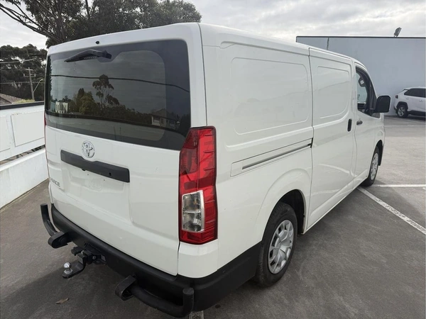 2022 Toyota Hiace GDH300R Turbo Diesel Manual RWD