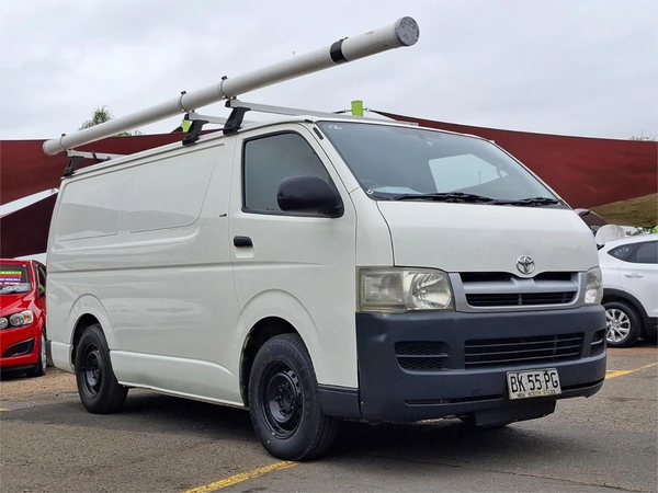 2005 Toyota Hiace Van Manual Diesel