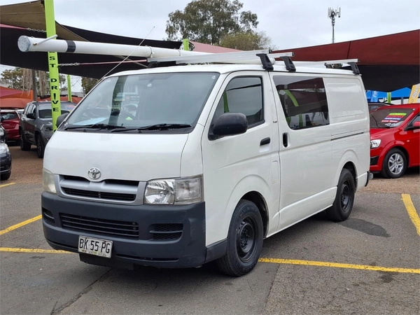 2005 Toyota Hiace Van Manual Diesel