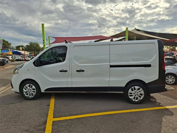 2016 Renault Trafic X82 Diesel Manual
