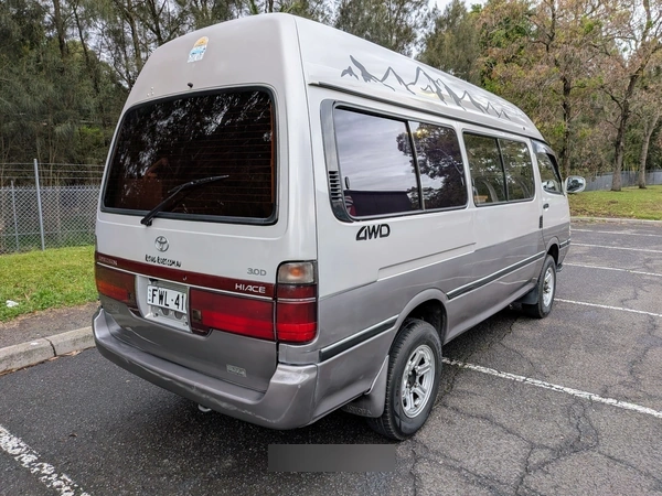 1996 Toyota HiAce Super Custom 4WD Automatic