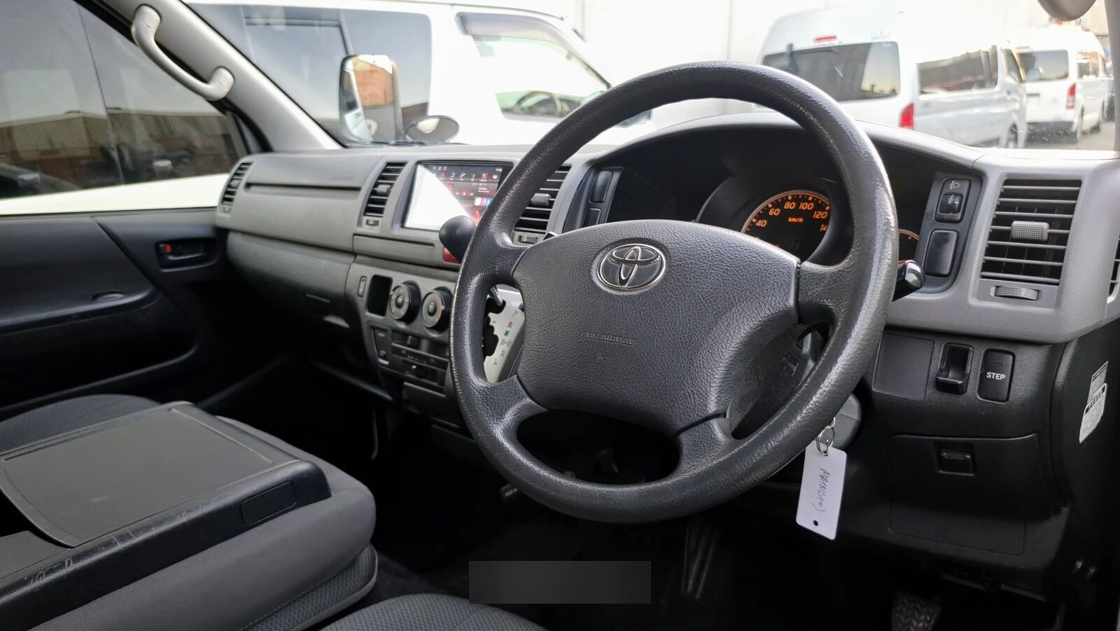 Photo 10
