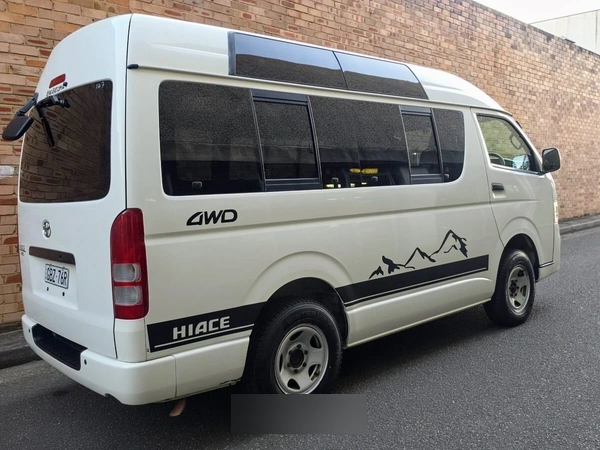 2013 Toyota HiAce The Scout 2 4WD Turbo Diesel