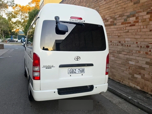 2013 Toyota HiAce The Scout 2 4WD Turbo Diesel