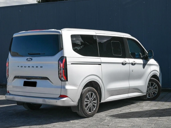2025 Ford Tourneo Titanium X Front Wheel Drive Automatic